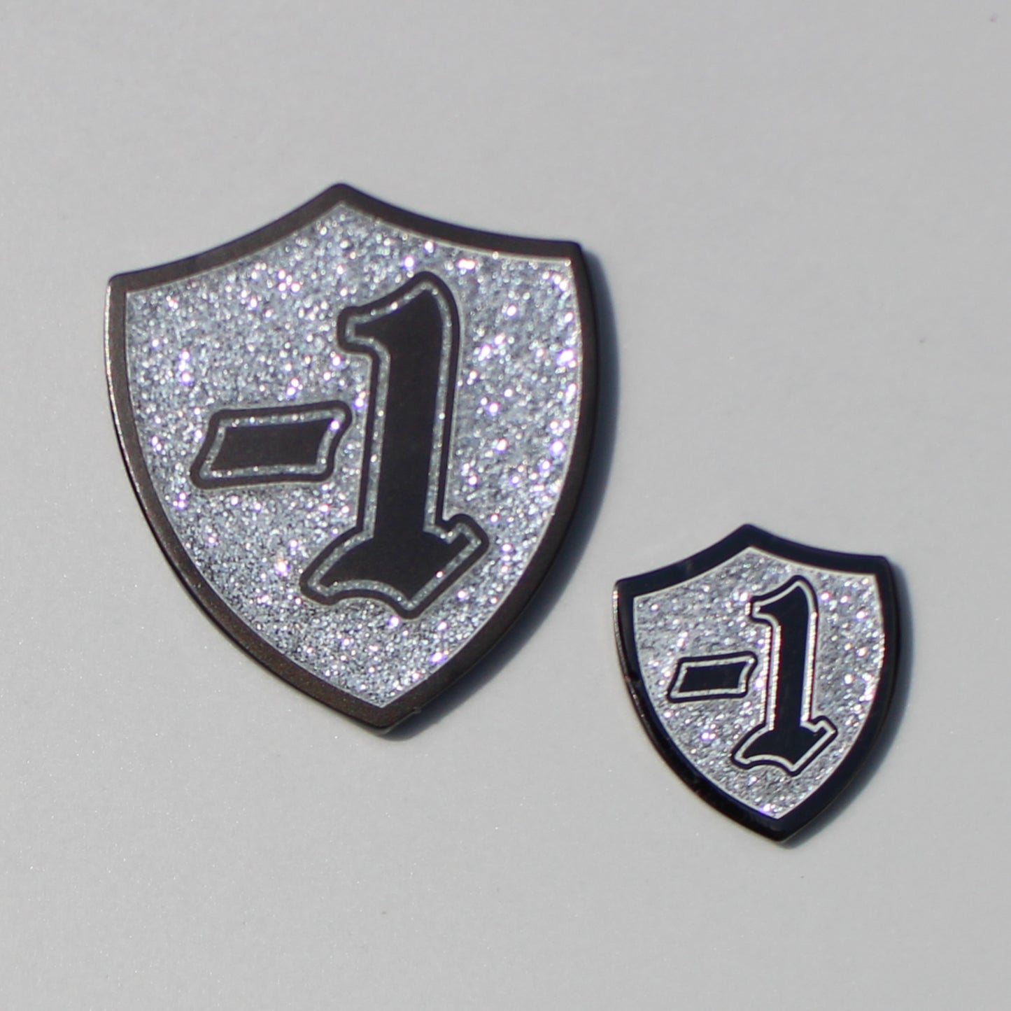 Streamer Set (3 Tokens): 1 x Oversized Metal Resource Token & 2 x Oversized Metal Shield Tokens